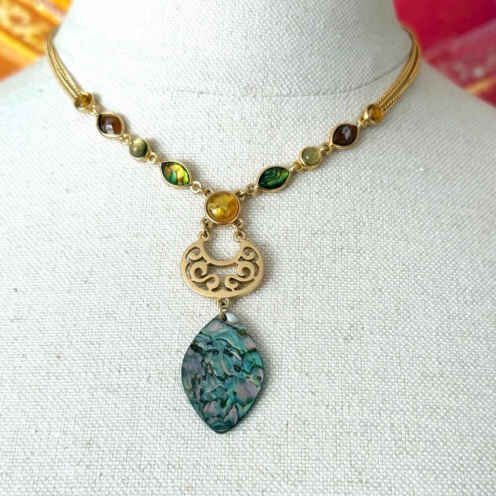 Vida Jewelry Gold Tone Abalone Shell Pendant Necklace